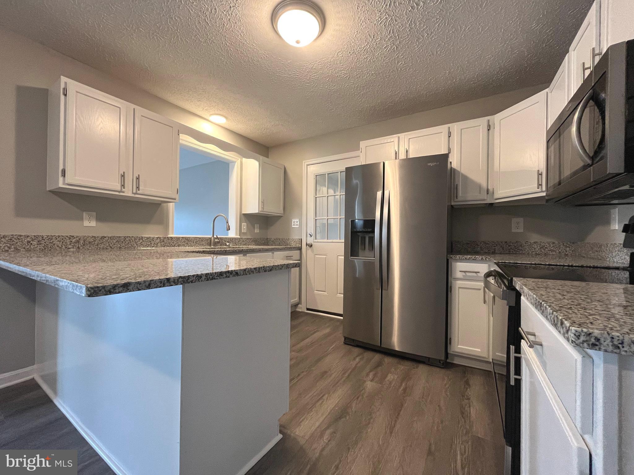 2037 Dominion Road Gerrardstown, WV 25420 - Photo 7 of 27 Kitchen