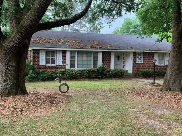 $209,900 | 402 Laurel Street, McComb, MS 39648