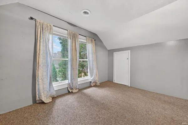 $309,807 | 807 South Franklin Street, Winamac, IN 46996