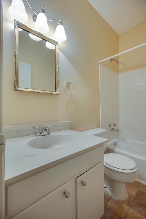 1900 Richard Jones Road, Unit T 8 Nashville, TN 37215 - Photo 8 of 11