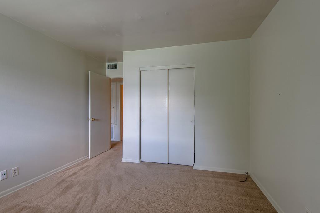 1900 Richard Jones Road, Unit T 8 Nashville, TN 37215 - Photo 9 of 11