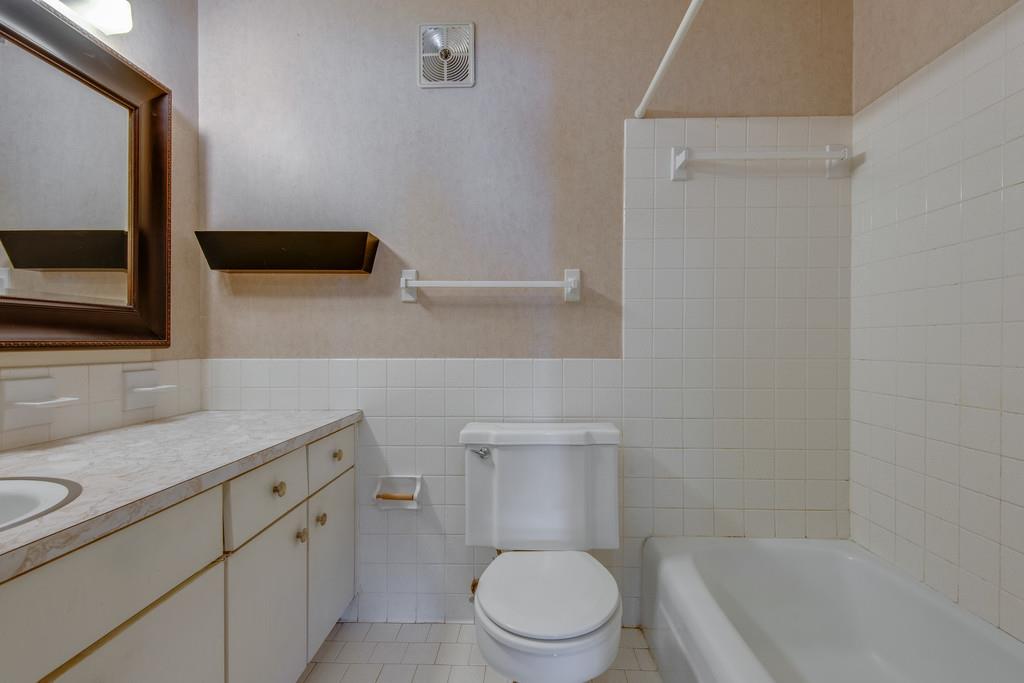 1900 Richard Jones Road, Unit T 8 Nashville, TN 37215 - Photo 10 of 11