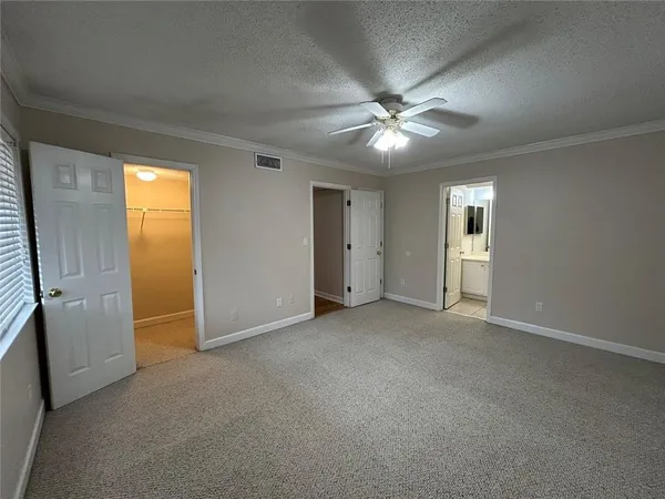 a view of empty room with window