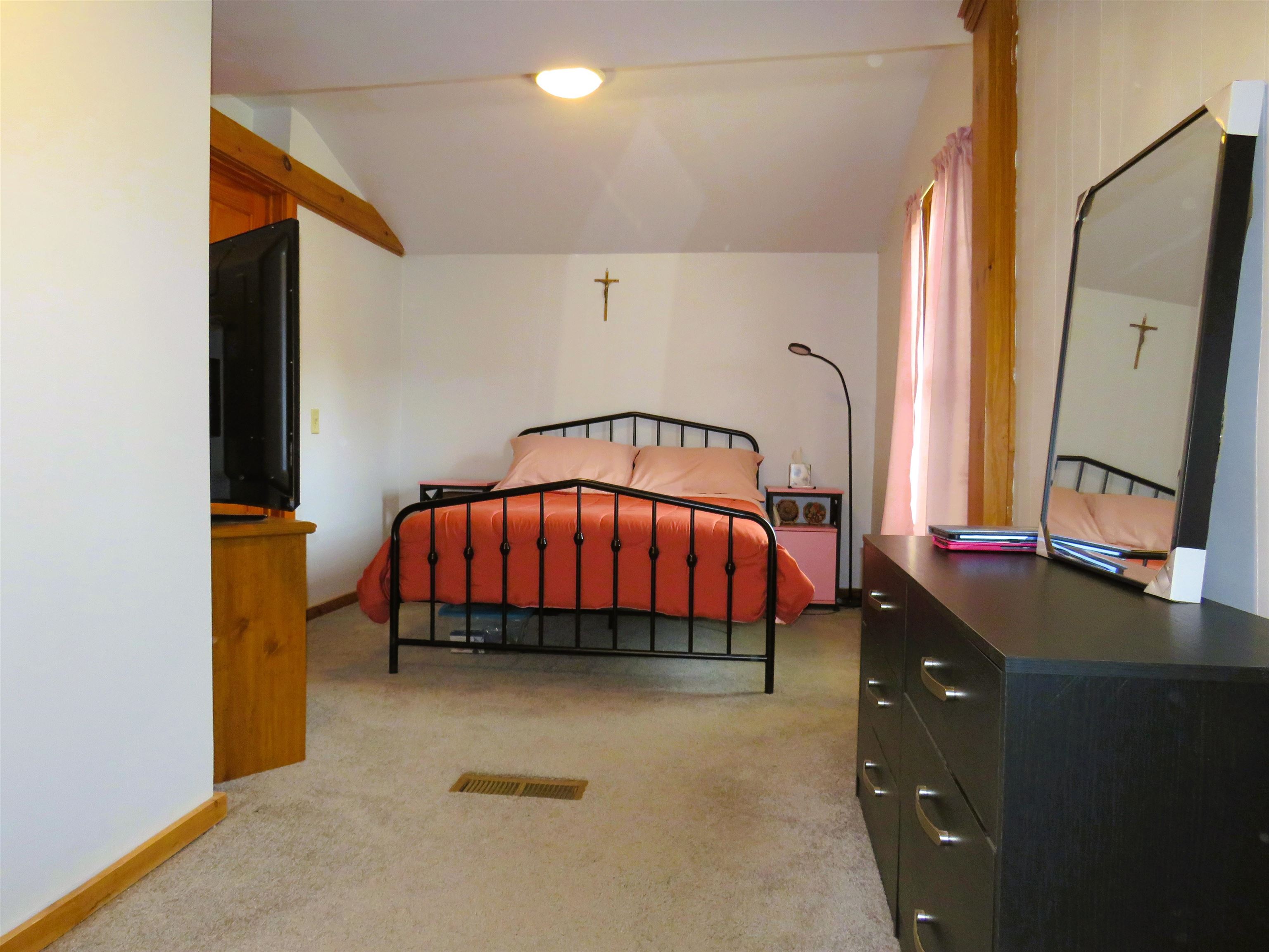 625 Plain Road Hinsdale, NH 03451 - Photo 15 of 29 Gallery Image 15