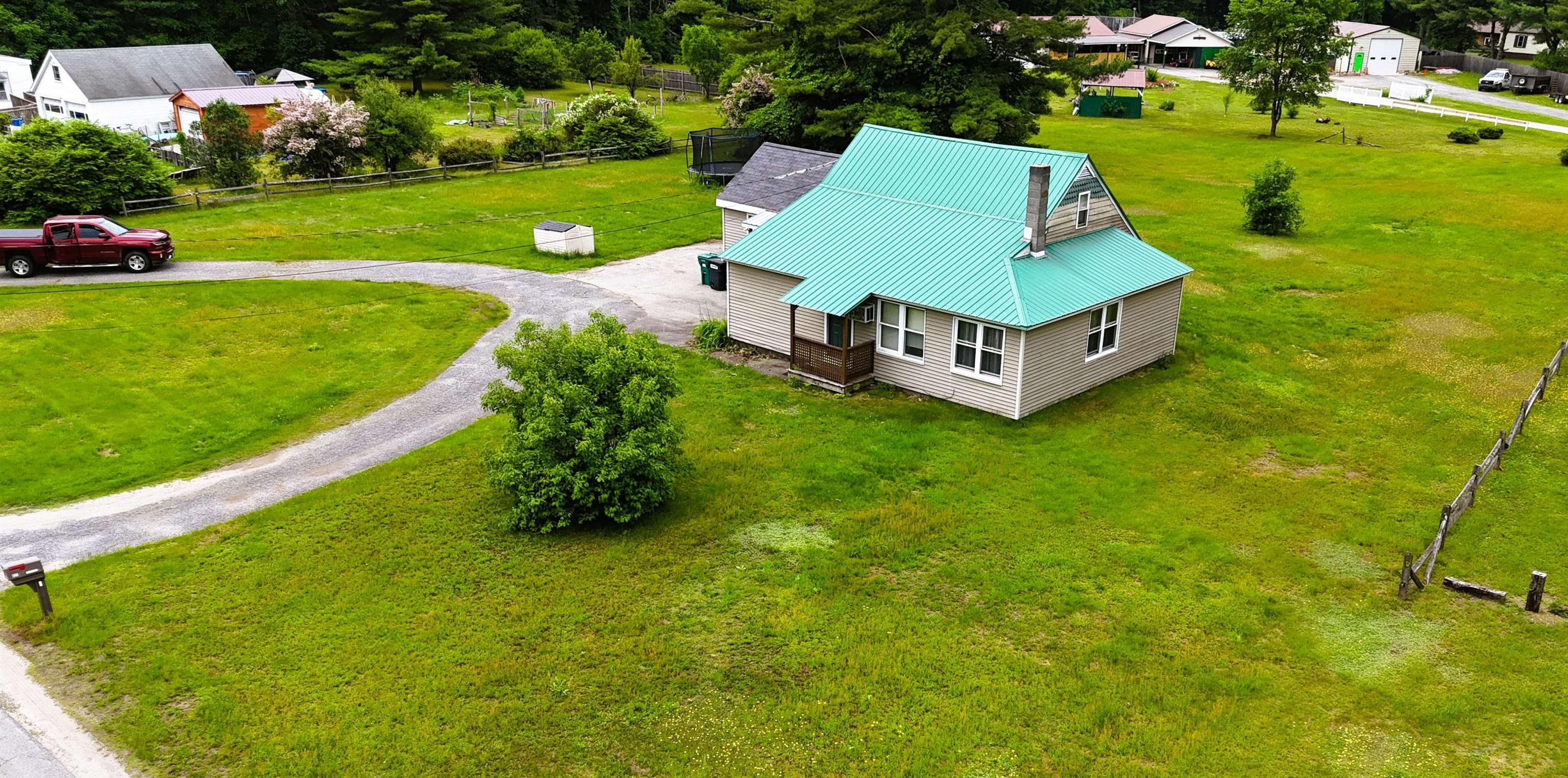 625 Plain Road Hinsdale, NH 03451 - Photo 3 of 29 Gallery Image 3