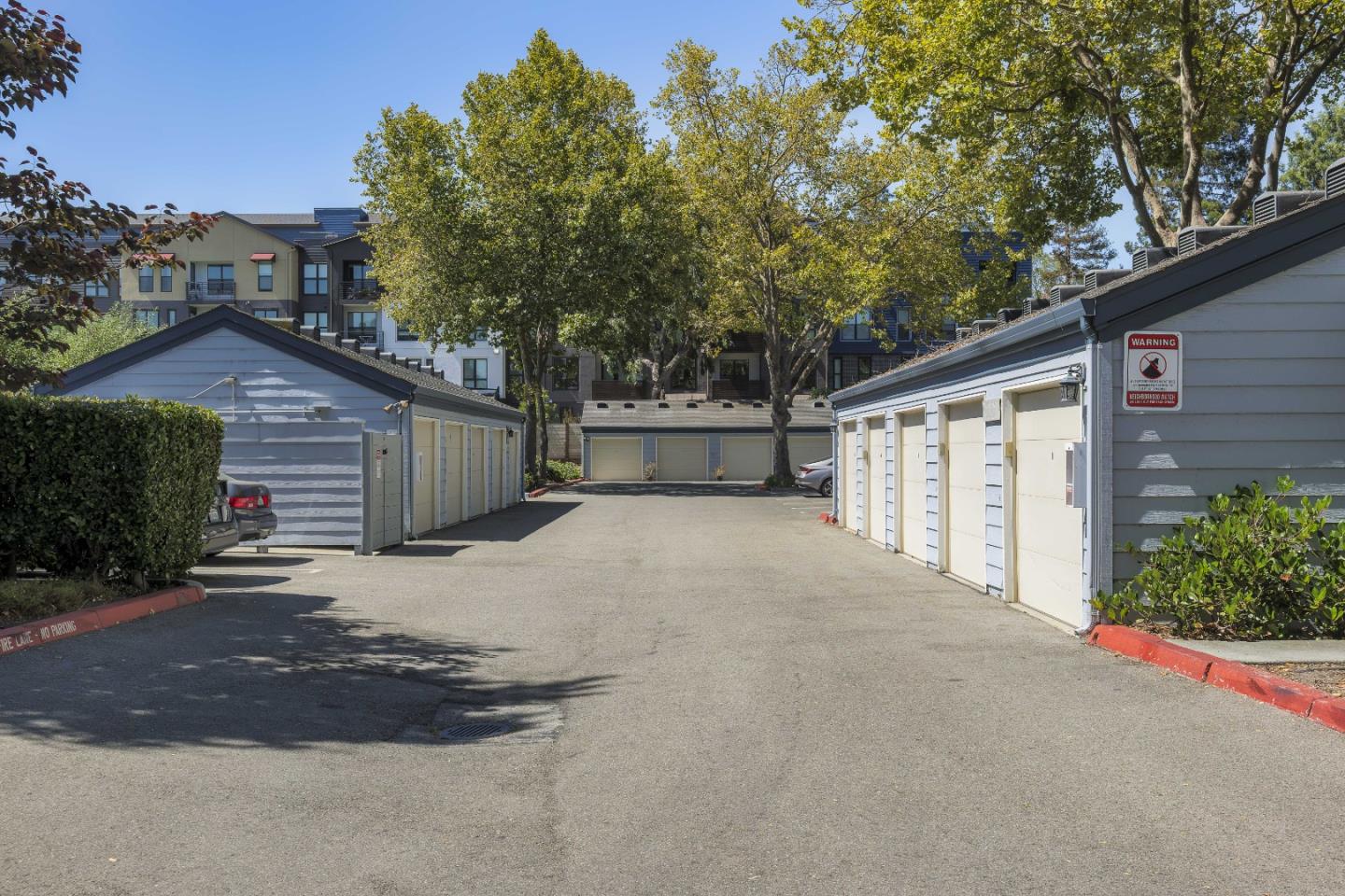 905 West Middlefield Road, Unit 918 Mountain View, CA 94043 - Photo 25 of 26 Gallery Image 25