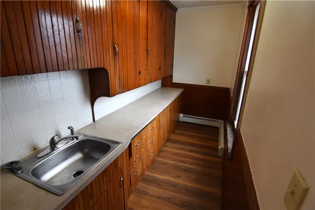 $1,725 | 490 Manville Road, Woonsocket, RI 02895