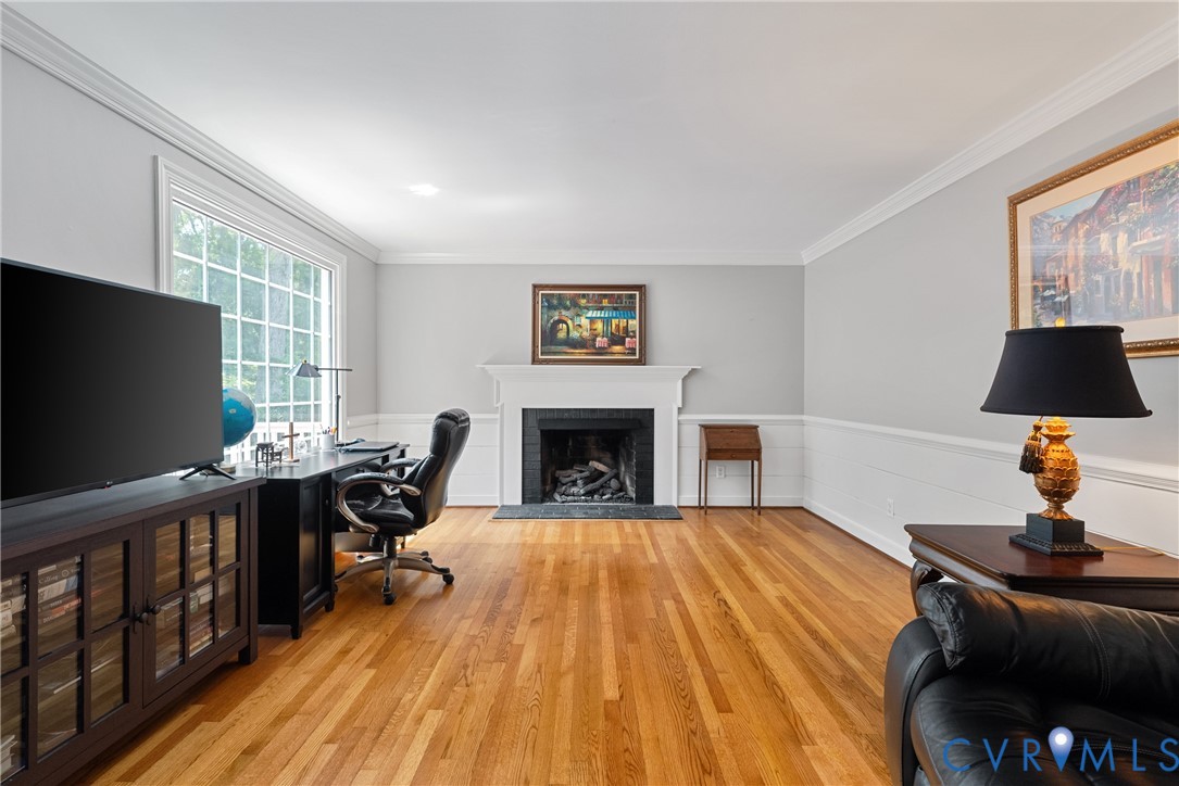 8707 Brown Summit Road North Chesterfield, VA 23235 - Photo 29 of 72 Hardwood flooring, classic gas fireplace with mant