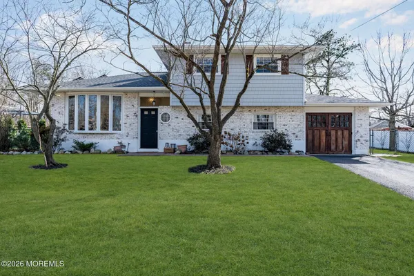 $650,000 | 38 Alan Terrace, Howell, NJ 07731