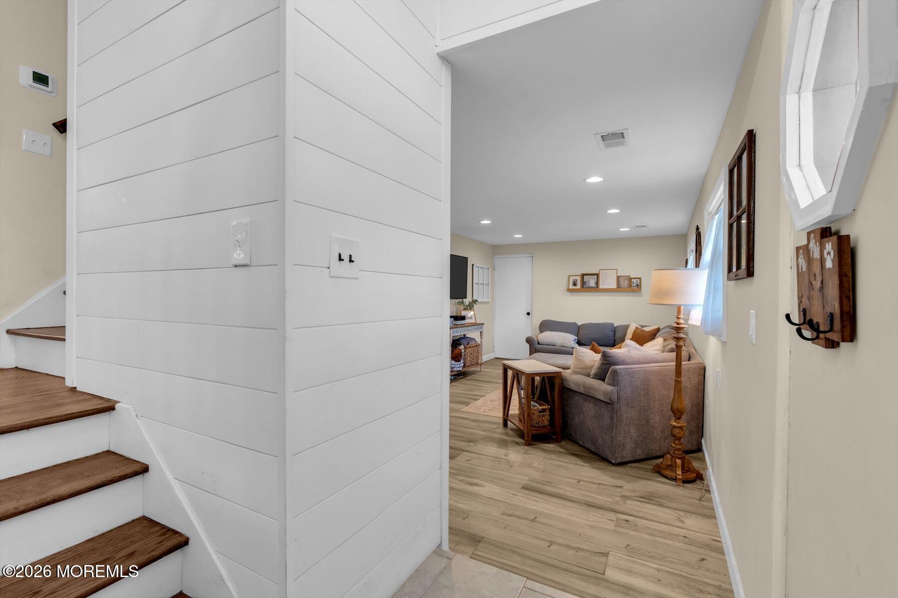 38 Alan Terrace Howell, NJ 07731 - Photo 12 of 39 33-web-or-mls-DSC01276