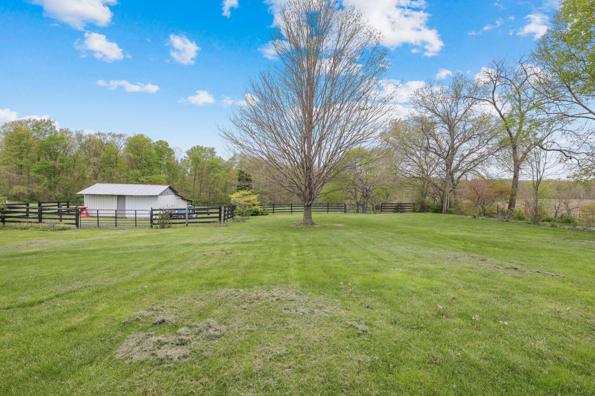 9451 Marietta Road Kingston, OH 45644 - Photo 58 of 74 58-web-or-mls-0N4A7045