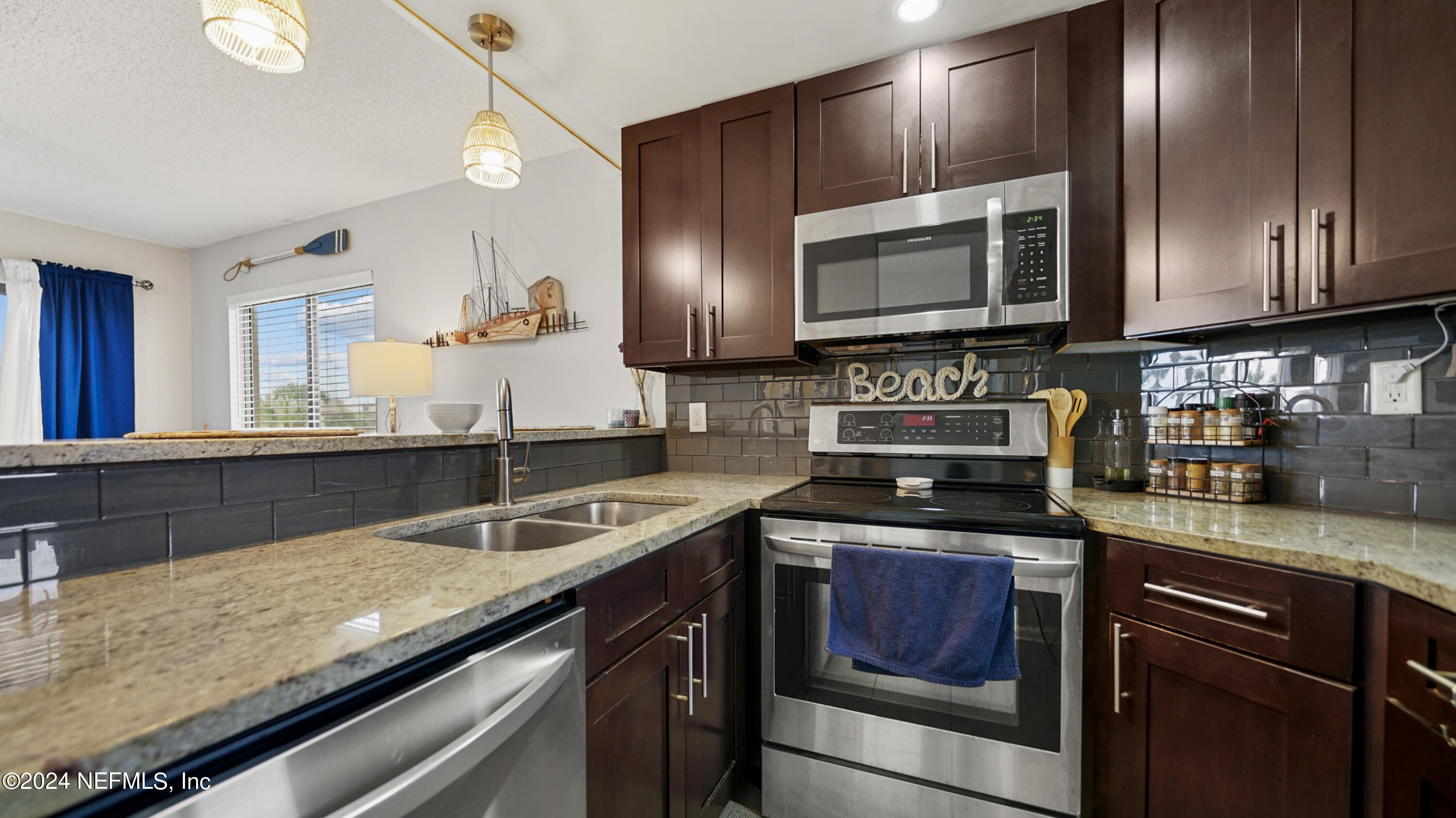 4250 Florida A1A, Unit B31 St. Augustine, FL 32080 - Photo 4 of 19 4250 A1A S B31-5