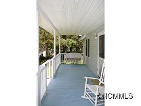 37 Scotchmans Road Waynesville, NC 28786 - Photo 4 of 11
