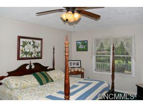 37 Scotchmans Road Waynesville, NC 28786 - Photo 8 of 11