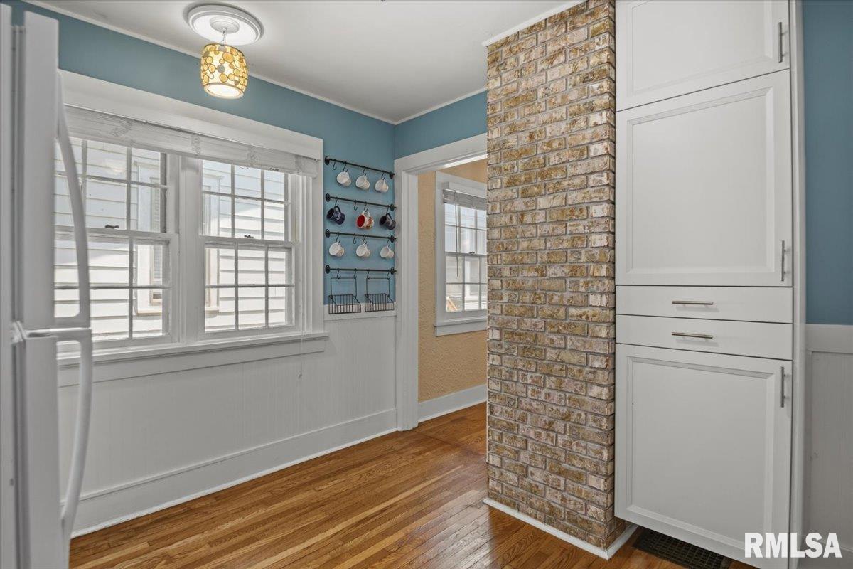 517 South Feldkamp Avenue Springfield, IL 62704 - Photo 13 of 32