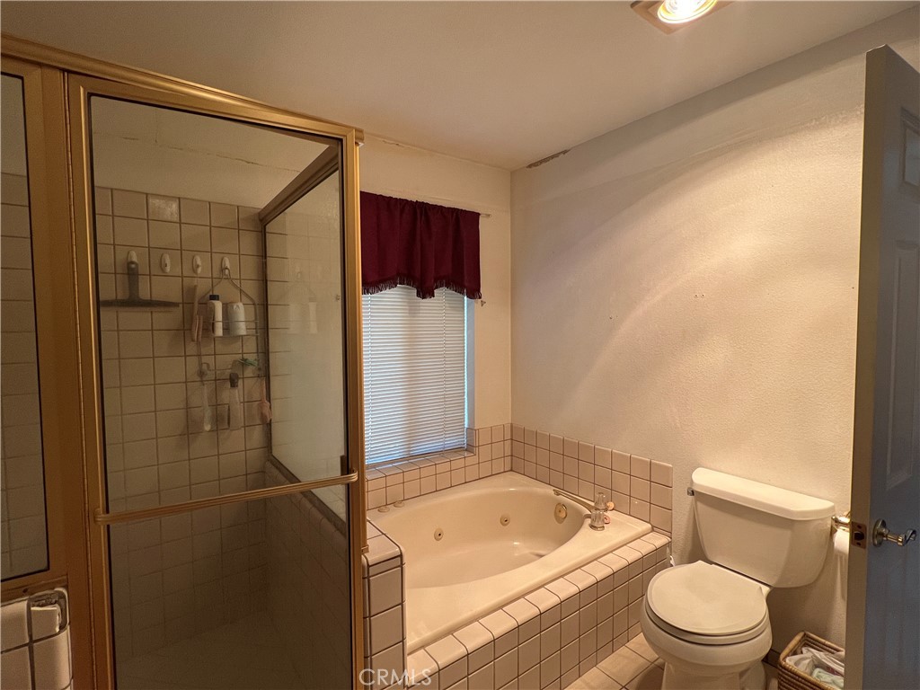 16481 Iwa Road Apple Valley, CA 92307 - Photo 19 of 73