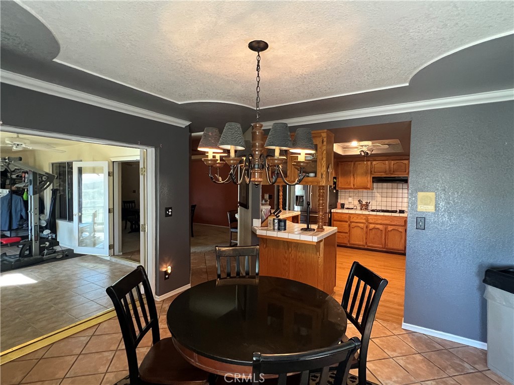 16481 Iwa Road Apple Valley, CA 92307 - Photo 43 of 73