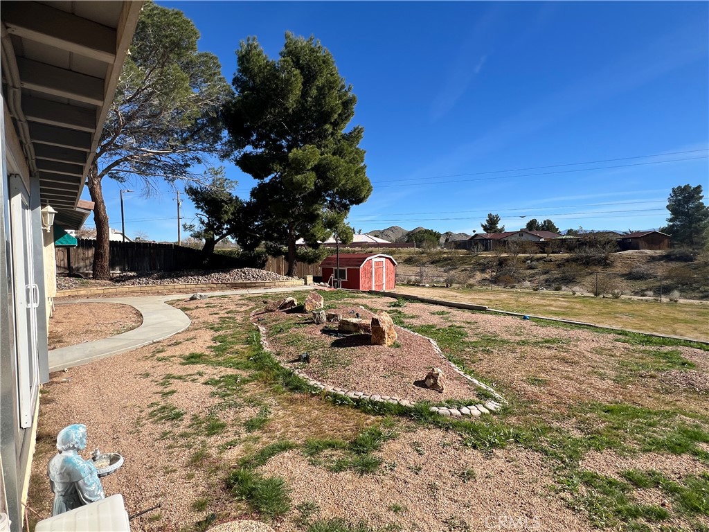 16481 Iwa Road Apple Valley, CA 92307 - Photo 50 of 73