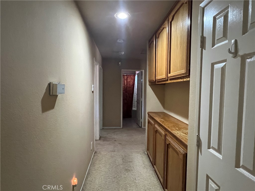 16481 Iwa Road Apple Valley, CA 92307 - Photo 6 of 73