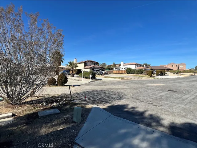 $482,500 | 16481 Iwa Road, Apple Valley, CA 92307