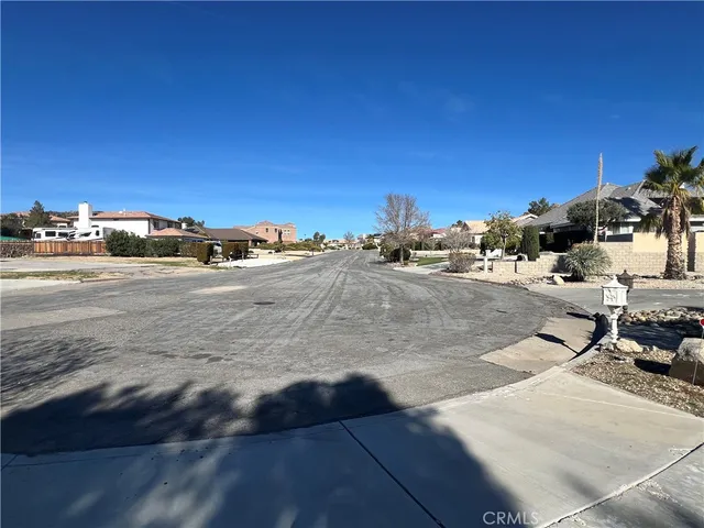 $482,500 | 16481 Iwa Road, Apple Valley, CA 92307