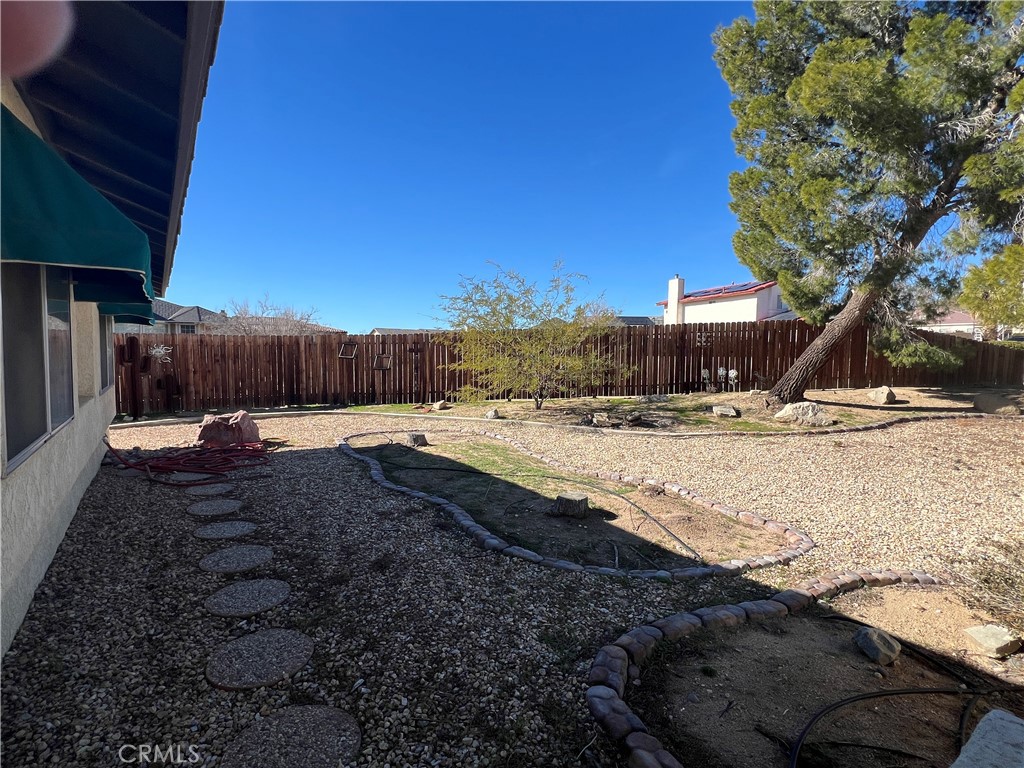 16481 Iwa Road Apple Valley, CA 92307 - Photo 72 of 73