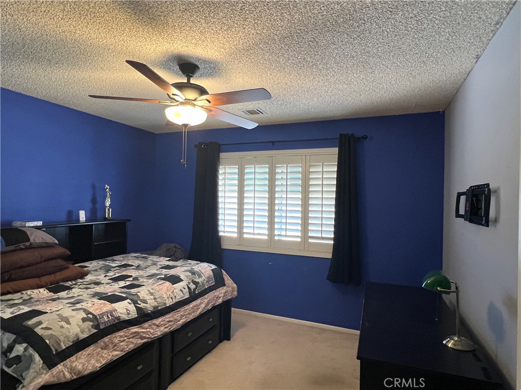 16481 Iwa Road Apple Valley, CA 92307 - Photo 9 of 73