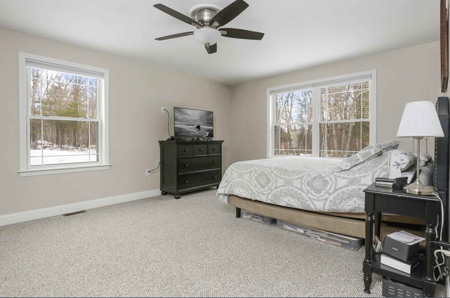 9 Gulliver Avenue Salem, NH 03079 - Photo 11 of 23