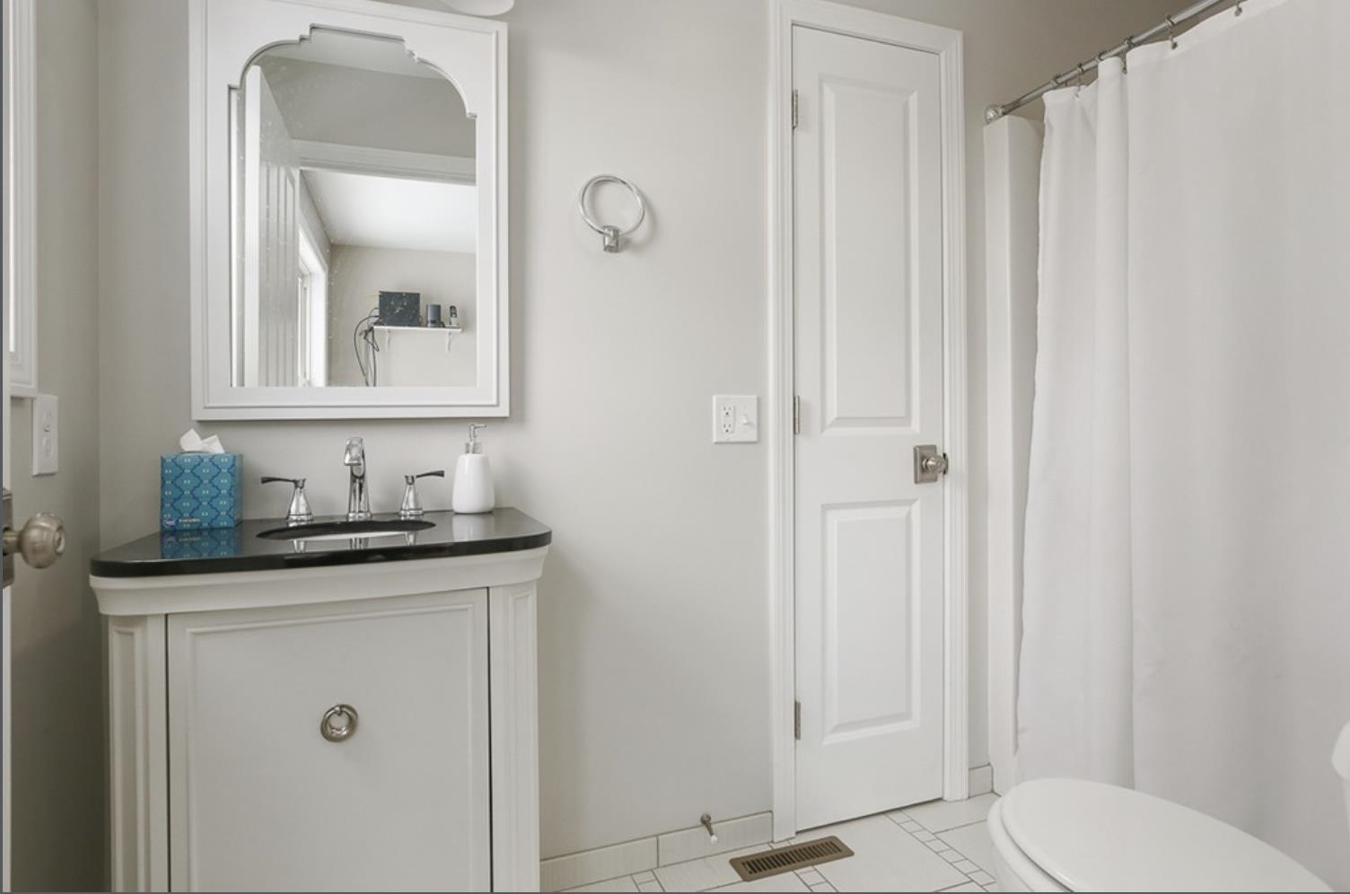 9 Gulliver Avenue Salem, NH 03079 - Photo 16 of 23