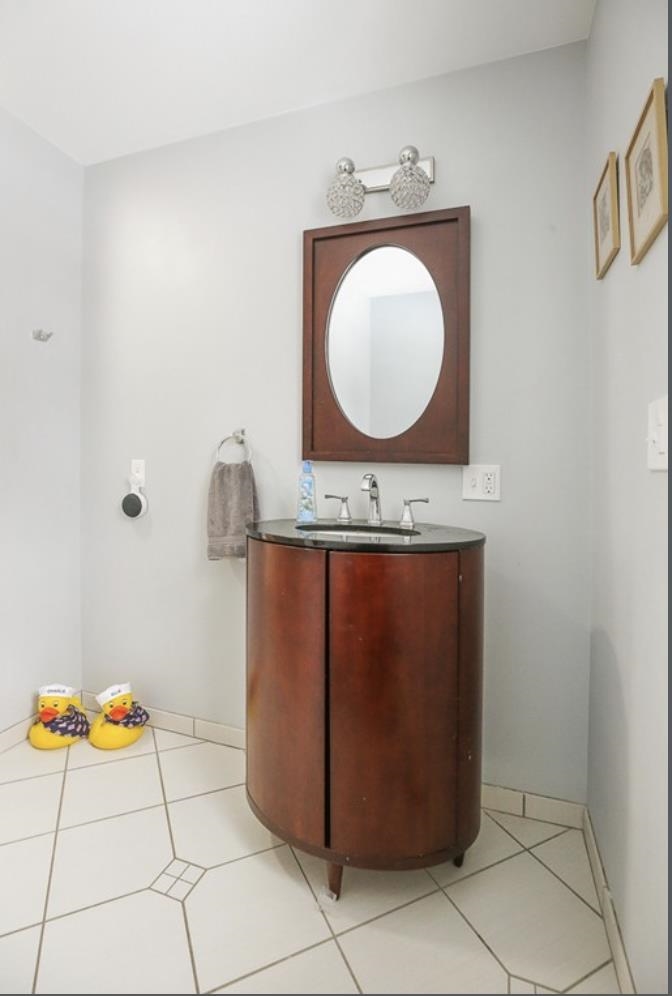 9 Gulliver Avenue Salem, NH 03079 - Photo 19 of 23