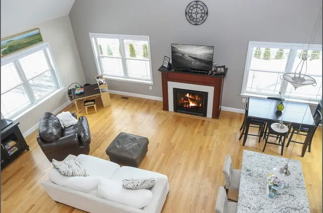 $3,500 | 9 Gulliver Avenue, Salem, NH 03079