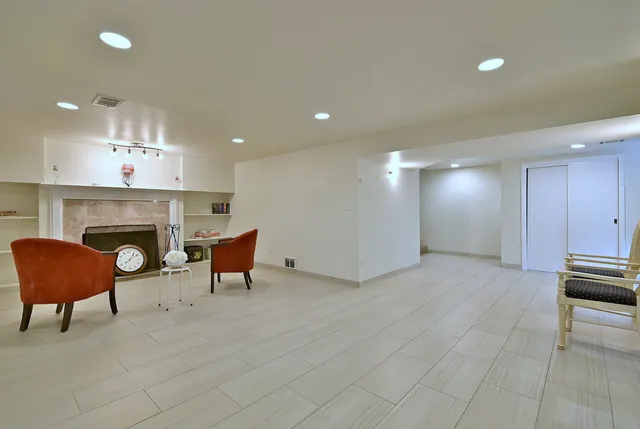 $459,000 | 815 South Lincoln Avenue, Park Ridge, IL 60068