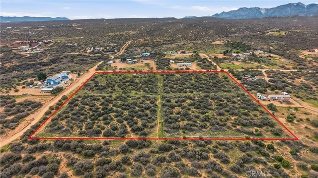 $250,000 | 7870 Woodcliff Street, Phelan, CA 92371