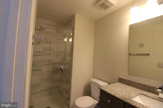 $2,997 | 3007 Mission Square Drive, Fairfax, VA 22031