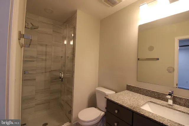 $2,997 | 3007 Mission Square Drive, Fairfax, VA 22031