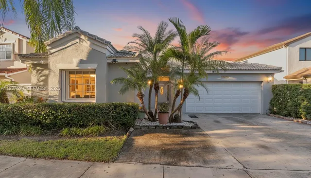 $750,000 | 15529 Southwest 99th Terrace, Miami, FL 33196