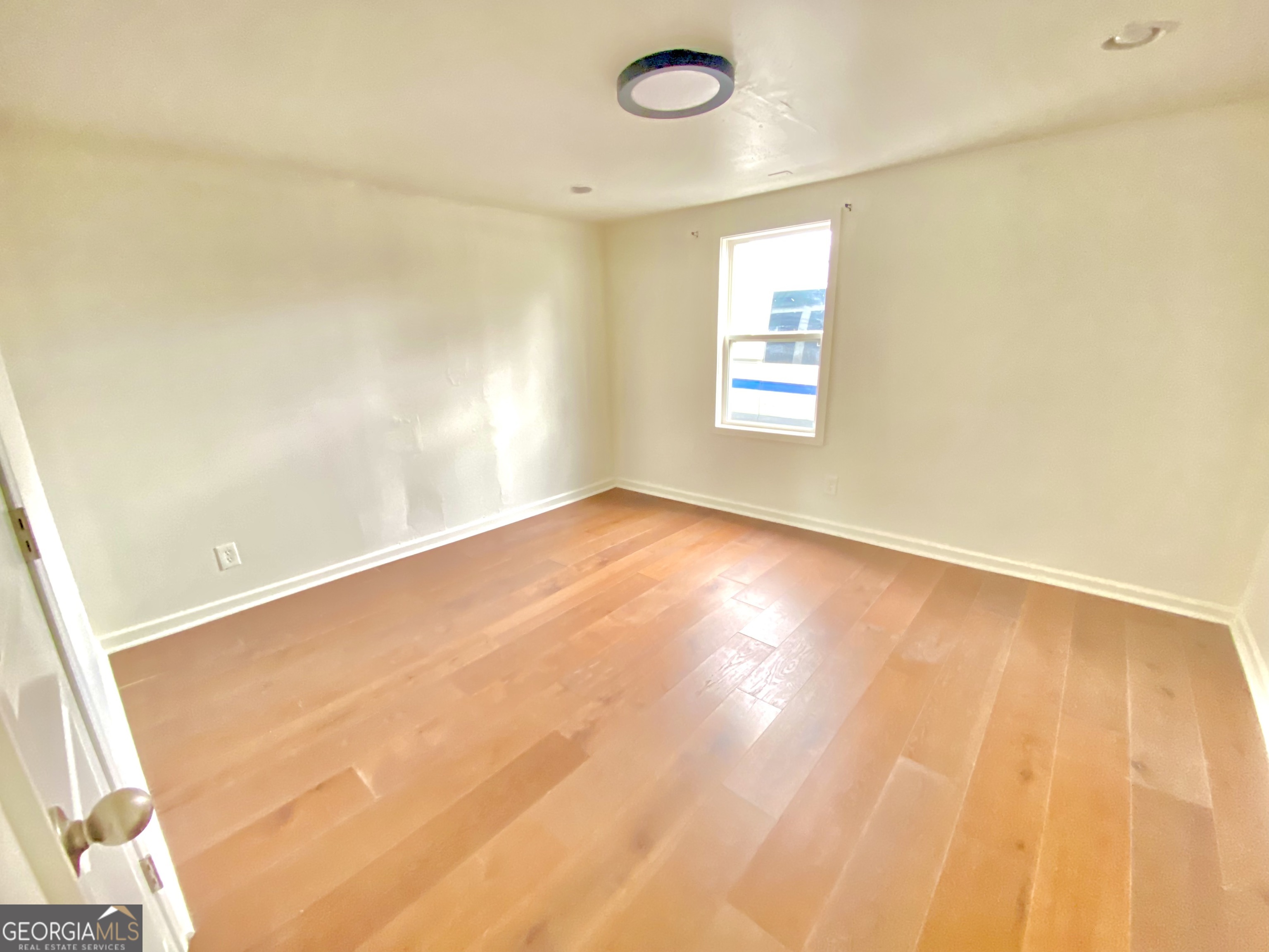 658 Cascade Avenue Southwest Atlanta, GA 30310 - Photo 10 of 11