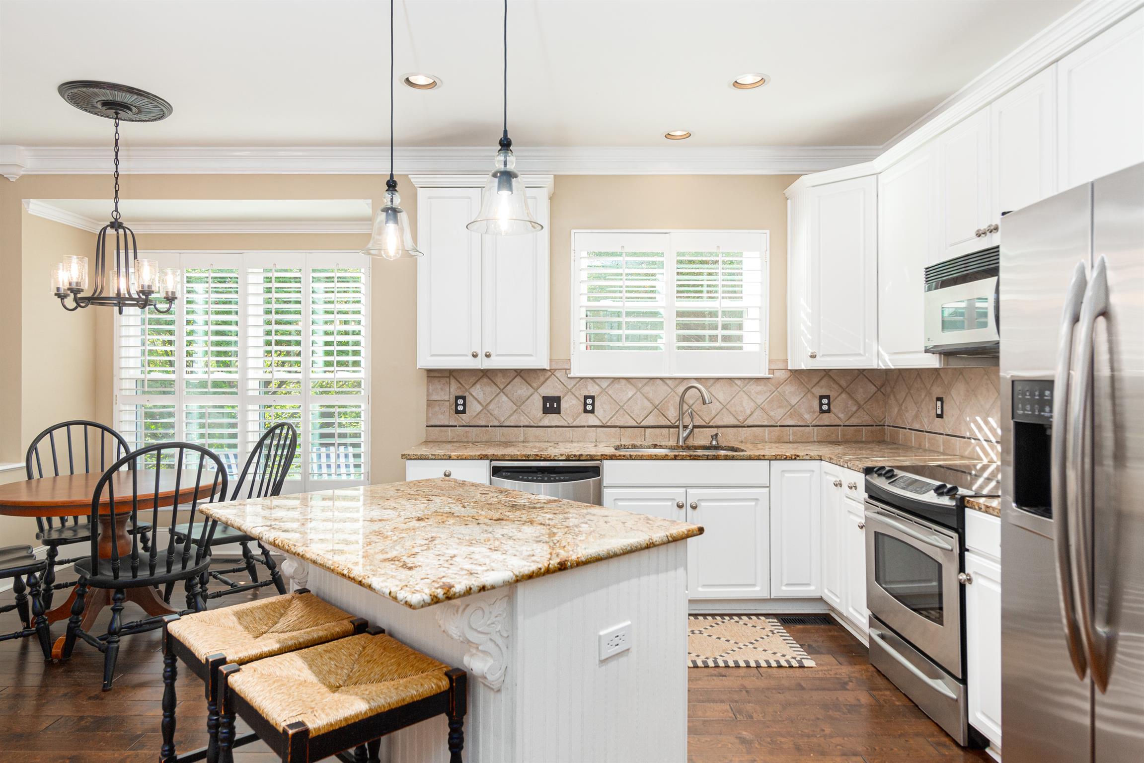 605 Rutherford Lane Franklin, TN 37064 - Photo 8 of 30 Gallery Image 8