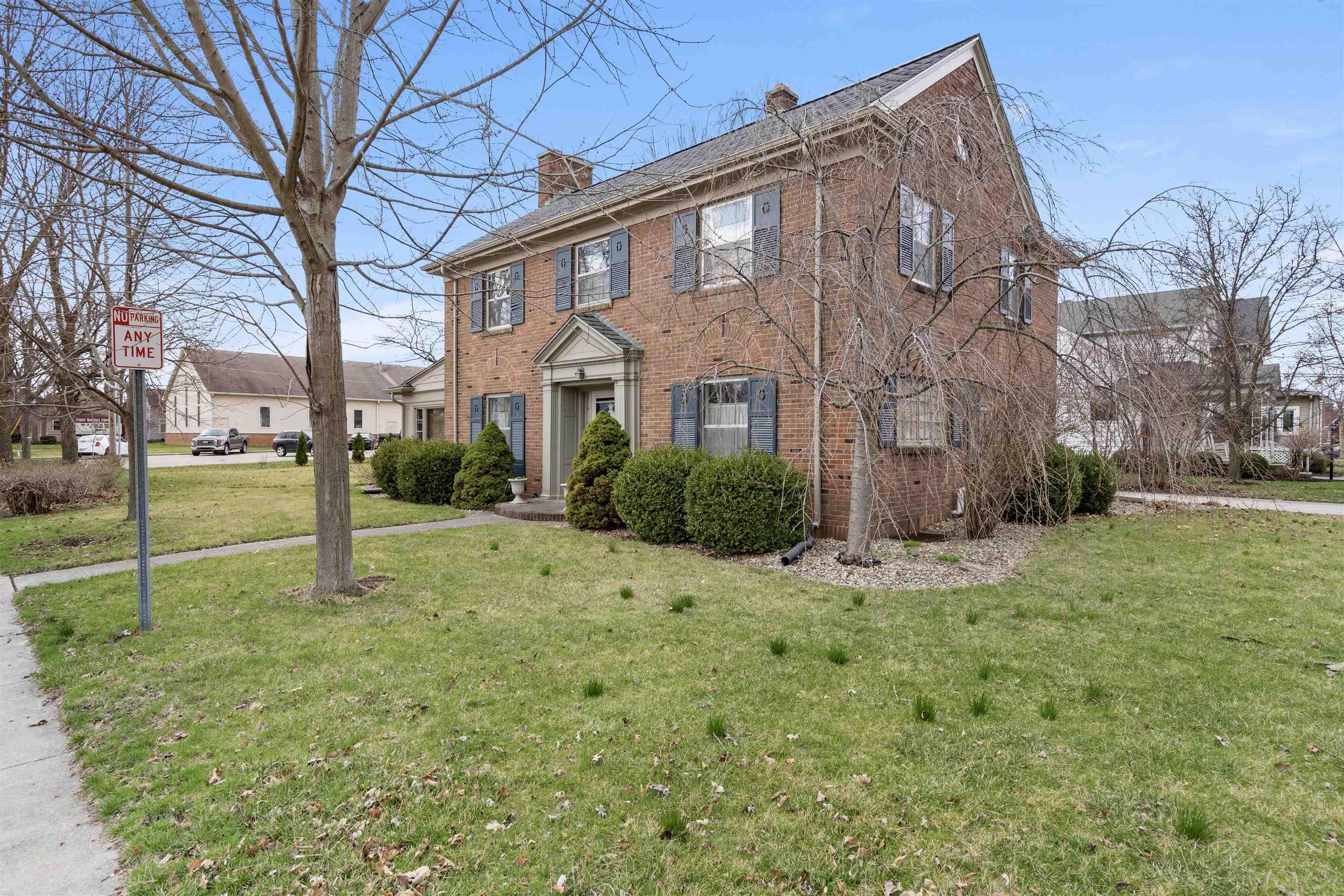 304 Adams Street Decatur, IN 46733 - Photo 5 of 36