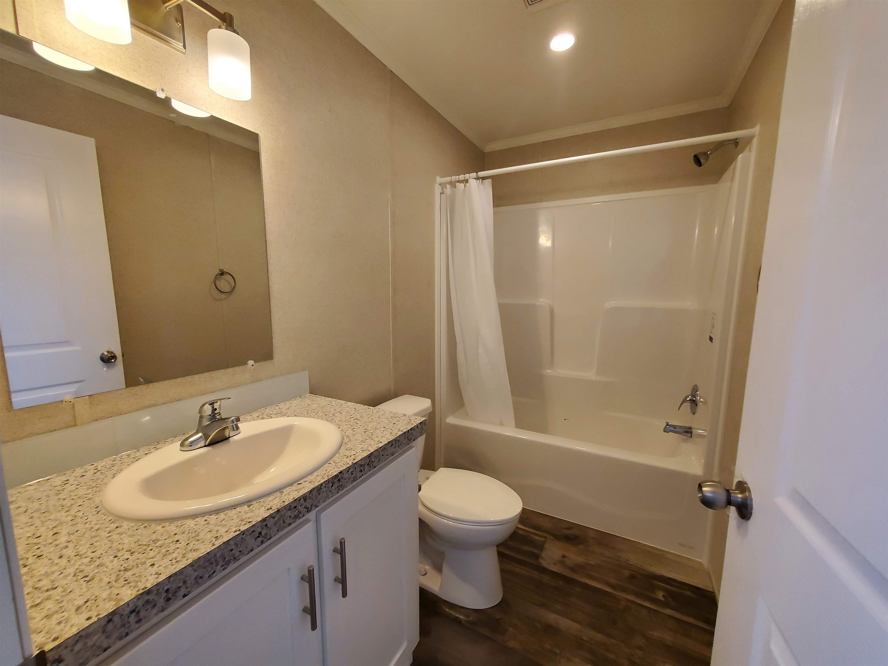 3 Daniel Drive Enfield, NH 03748 - Photo 18 of 31