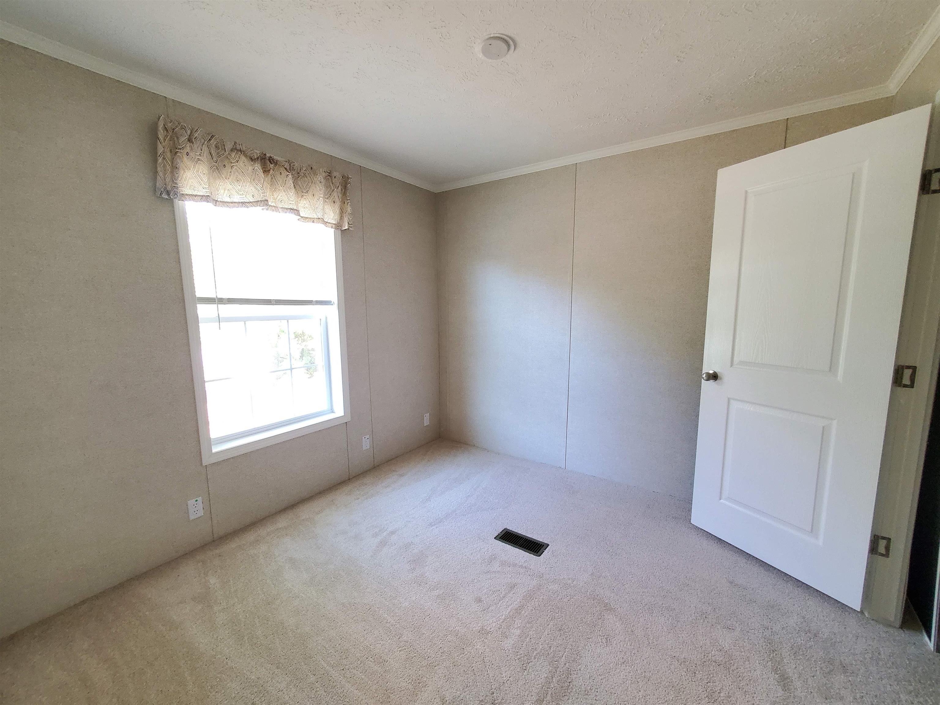 3 Daniel Drive Enfield, NH 03748 - Photo 19 of 31