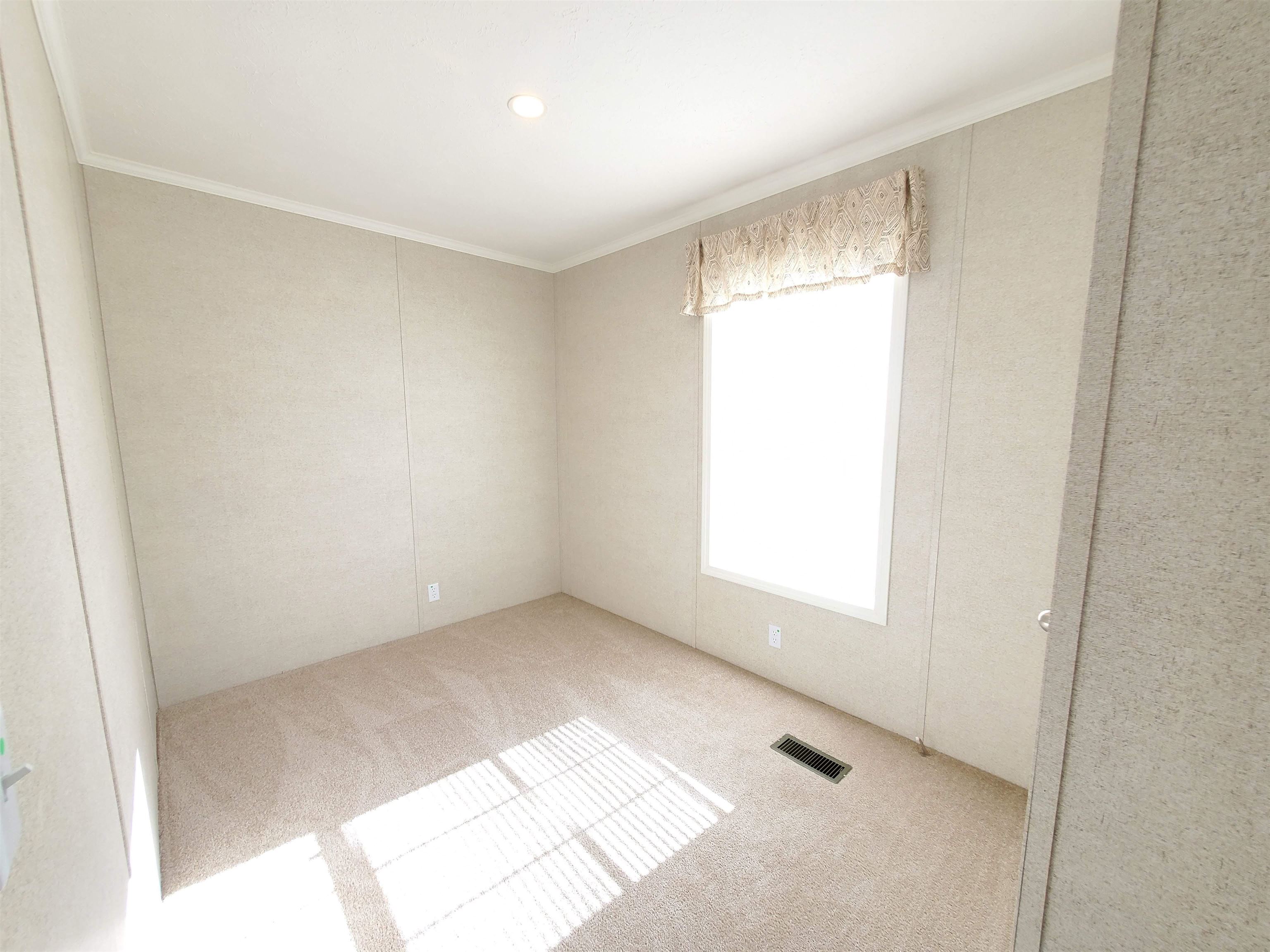 3 Daniel Drive Enfield, NH 03748 - Photo 22 of 31