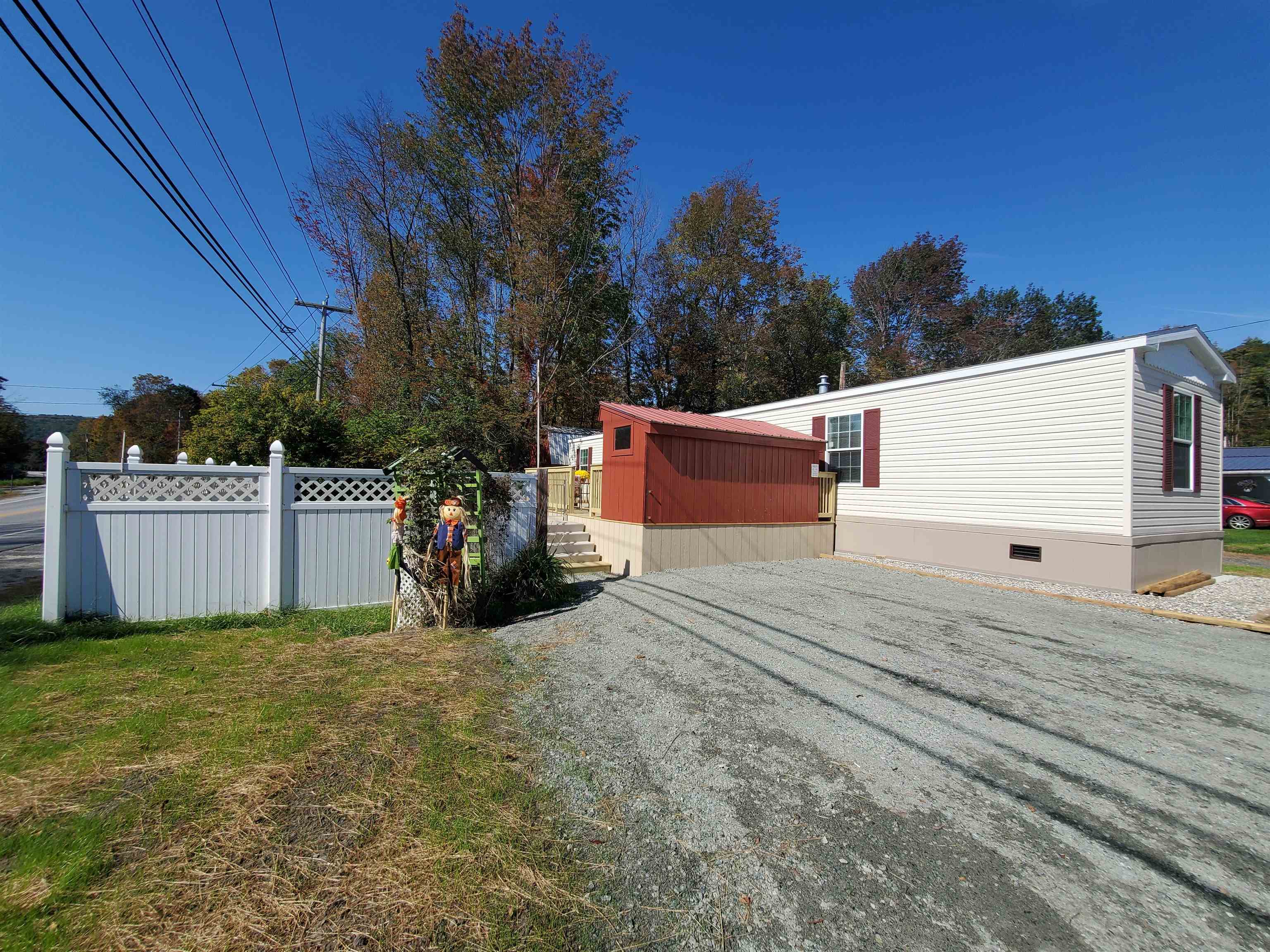 3 Daniel Drive Enfield, NH 03748 - Photo 3 of 31