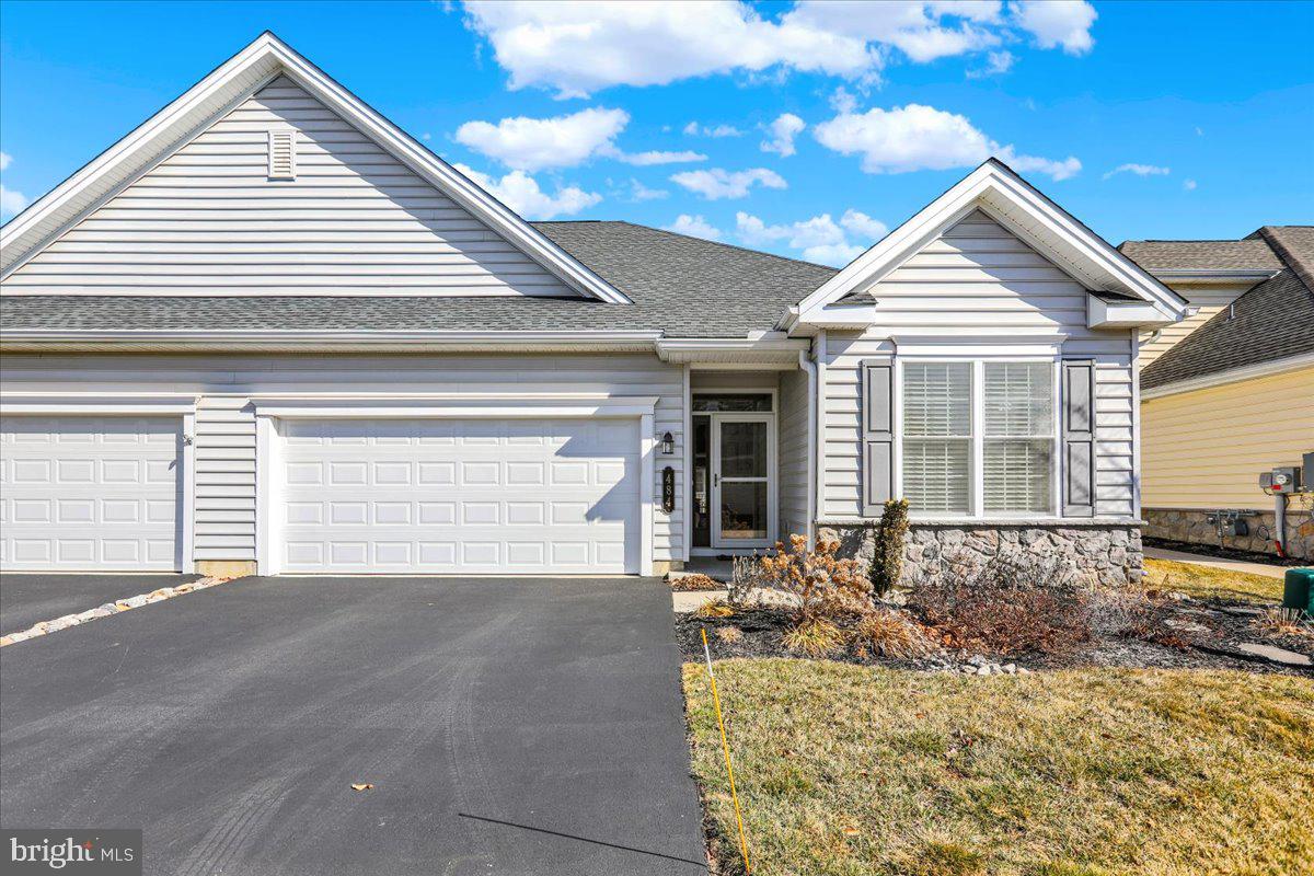 484 Patriots Way Lititz, PA 17543 - Photo 1 of 30 Welcome to 484 Patriots Way!