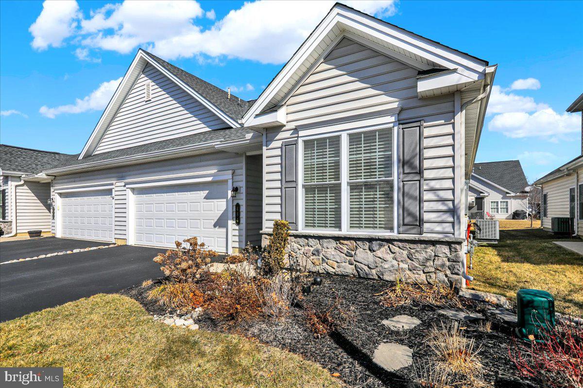 484 Patriots Way Lititz, PA 17543 - Photo 29 of 30 From View from Angle