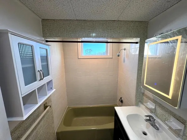 $3,000 | 9-11 Fairmont Place, Unit 3, Malden, MA 02148