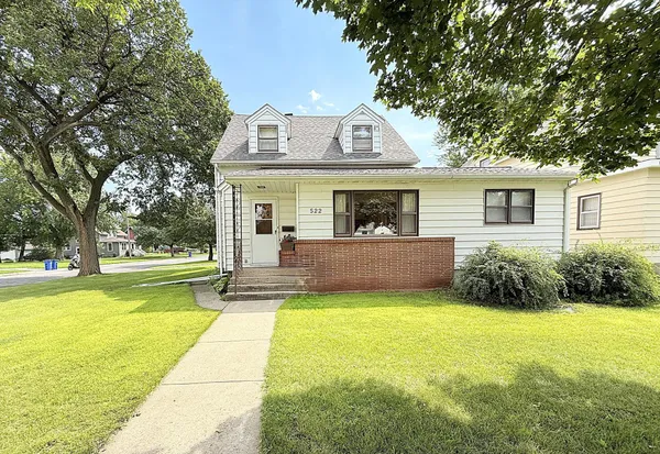 $140,500 | 522 5th Avenue, Madison, MN 56256