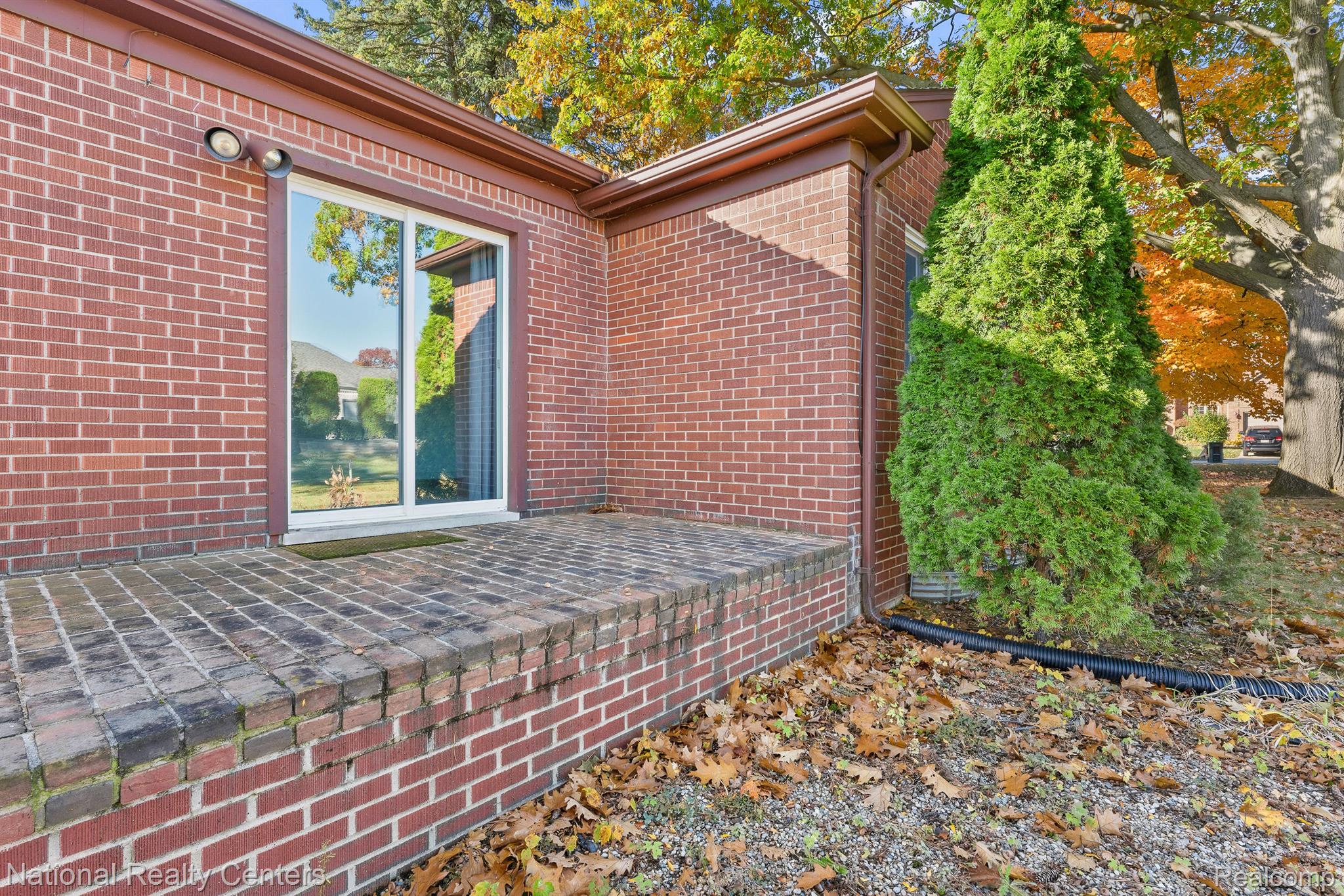 515 East Avon Road Rochester, MI 48307 - Photo 34 of 38 Gallery Image 34