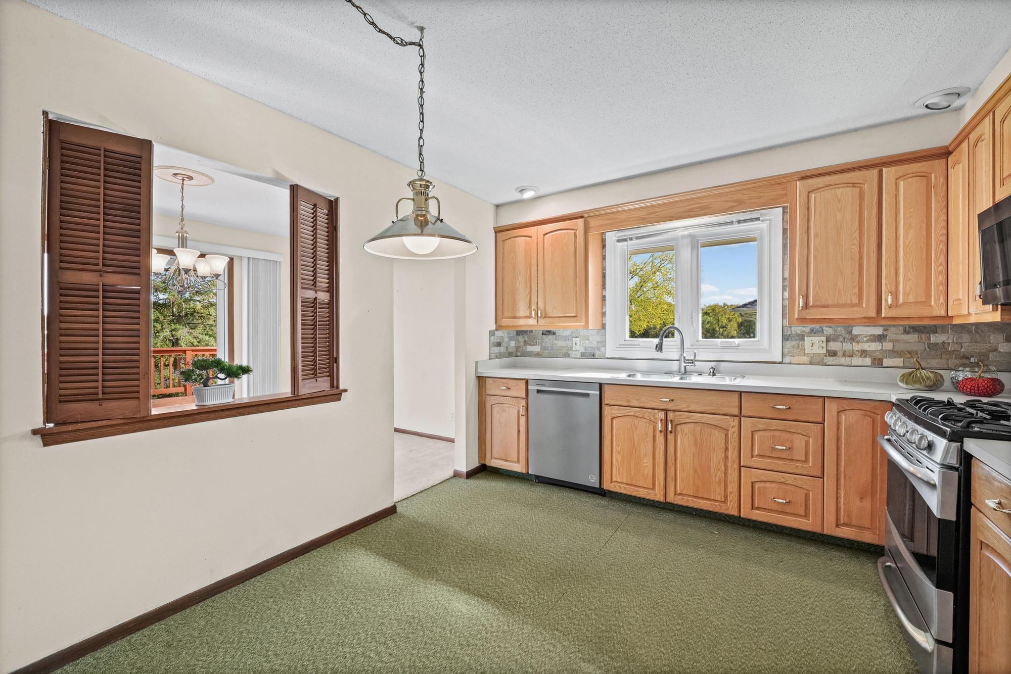 10243 Rich Road Bloomington, MN 55437 - Photo 14 of 48 Gallery Image 14