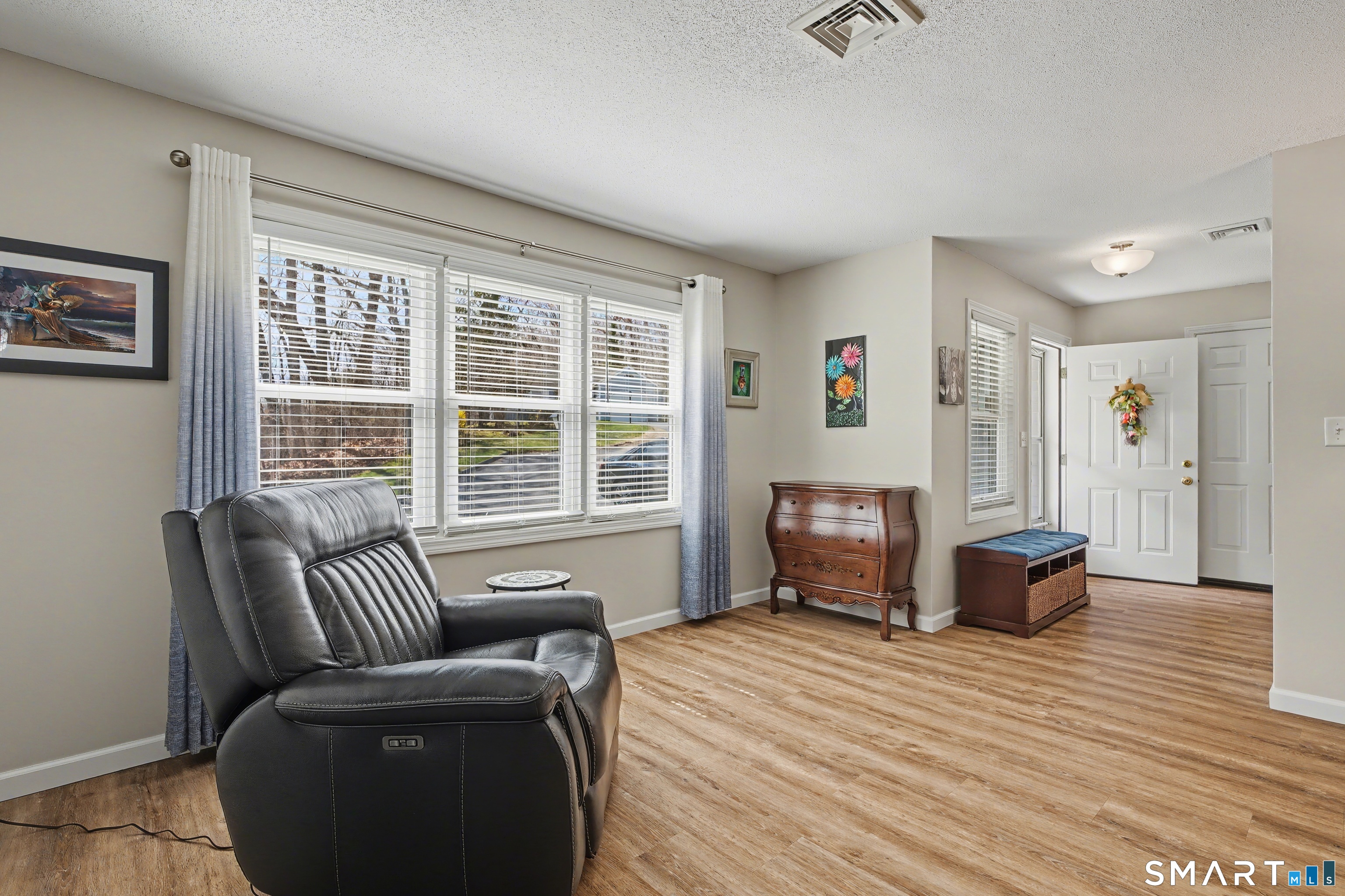 2415 Shepard Avenue, Unit 23 Hamden, CT 06518 - Photo 8 of 31